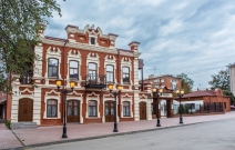 Архитектурное бюро MADE GROUP. Дом «купца Оглоблина» на углу улиц Красноармейская и Пастухова в Ижевске