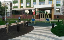 Архитектурное бюро MADE GROUP. Жилой комплекс «ECO Life» на ул. С. Лазо в Ижевске. Благоустройство придомовой территории. Фото